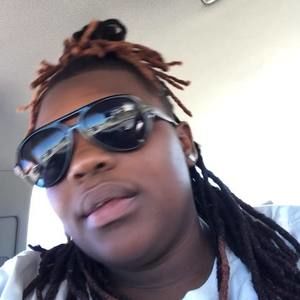 Meet your Posher, Beverly